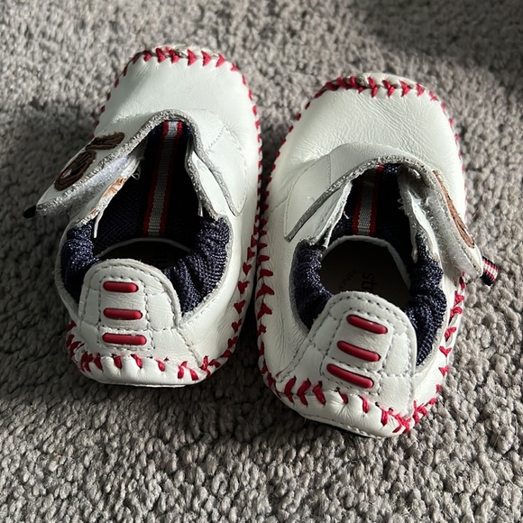 Stride rite baseball sneakers - Picture 3 of 4